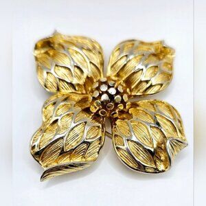 Vintage Marcel Boucher Silver & Gold Toned Figural Wildflower Brooch 6749